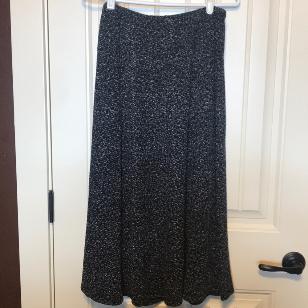 CJ Banks Black with white flecks skirt